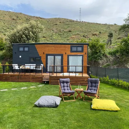 Kaktues Tiny House Couette-café